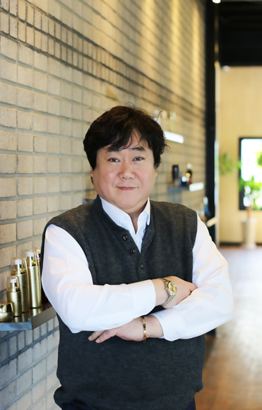 Choi Seung Ho

CEO at Somang Glass